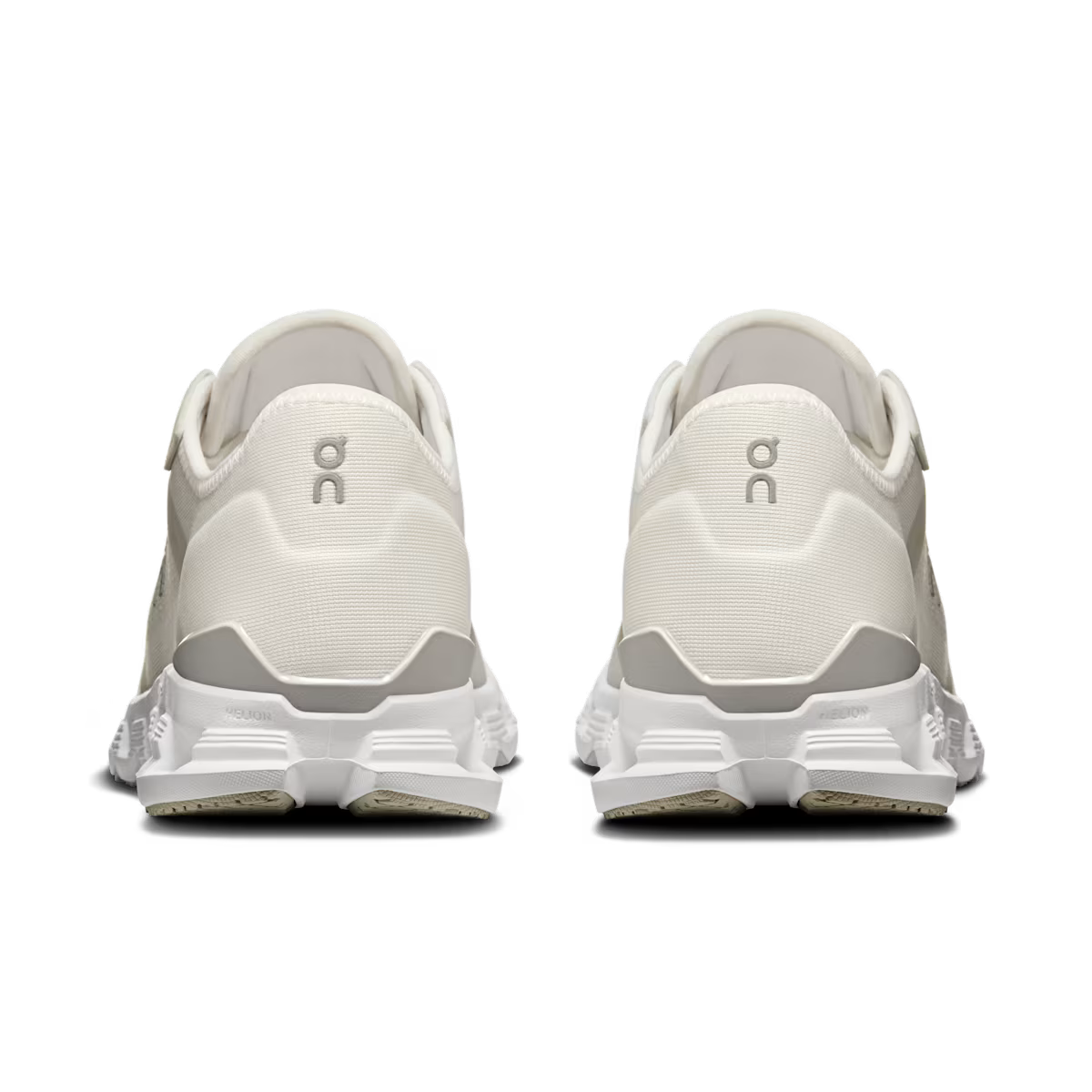 On Running Cloud X 4 AD 'White Wolf'