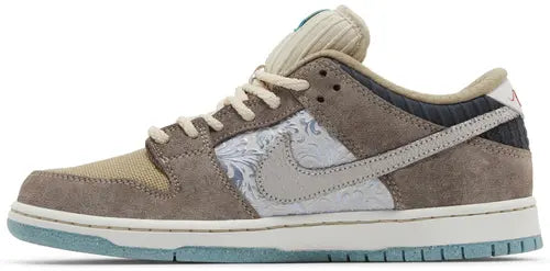 Nike SB Dunk Low 'Big Money Savings'