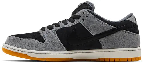 Nike SB Dunk Low 'Dark Smoke Grey'
