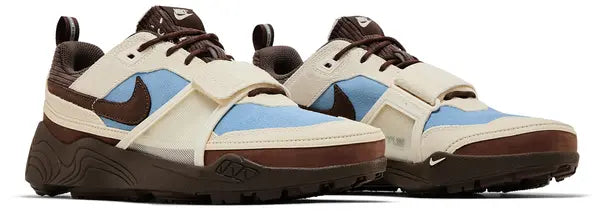 Nike Zoom Field Jaxx X Travis Scott "Leche Blue'