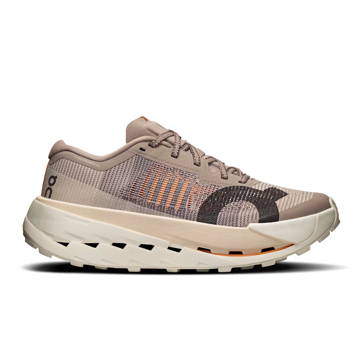 On Running Cloudultra Pro 'Cinder Pearl'