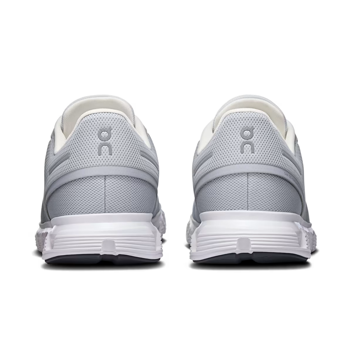 On Running Cloud 6 Wide 'Glacier White'
