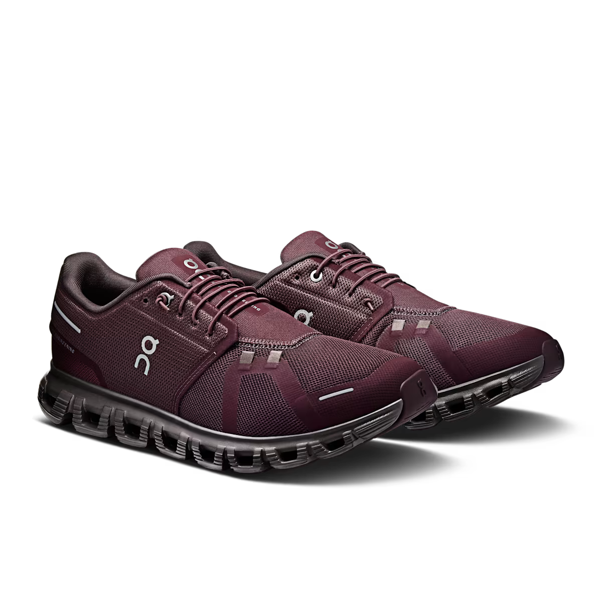 On Running Cloud 6 'Mulberry Pebble'