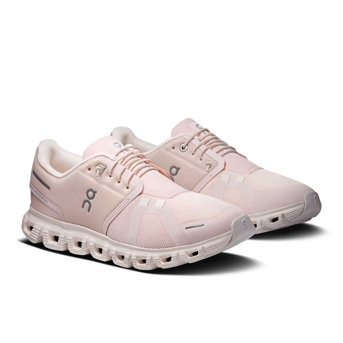 On Running Cloud 6 'Salt Gardenia'