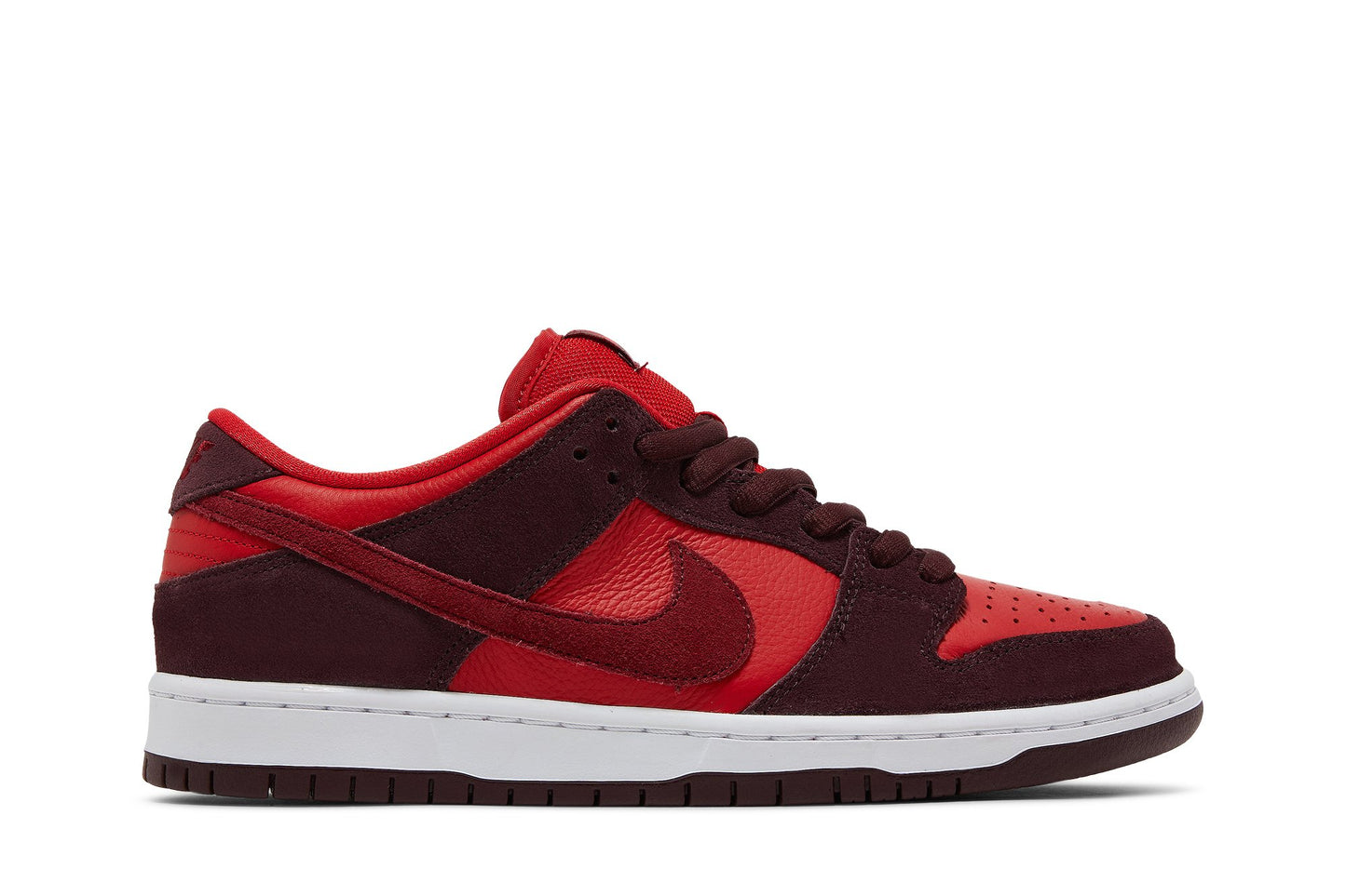 Nike SB Dunk Low 'Cherry'