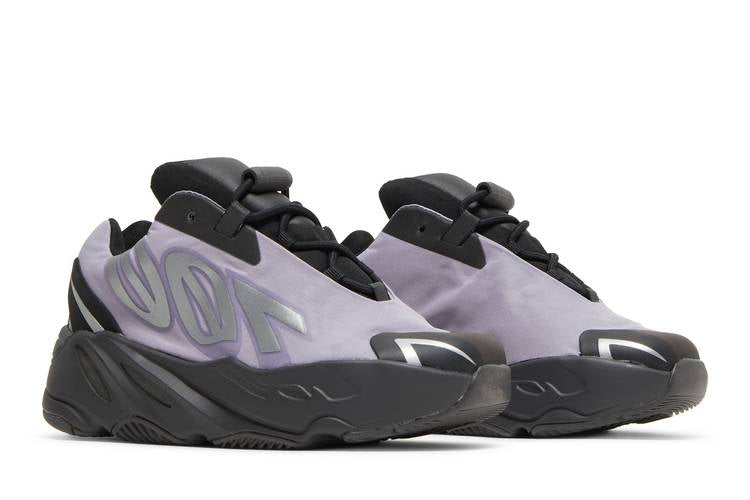Yeezy Boost 700 MNVN 'Geode'