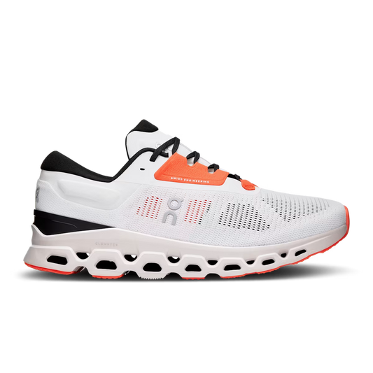 On Running Cloudstratus 3 'White Sand'