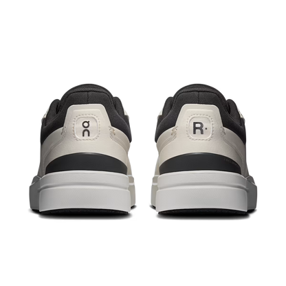 On Running The Roger Advantage 'Dew Black'