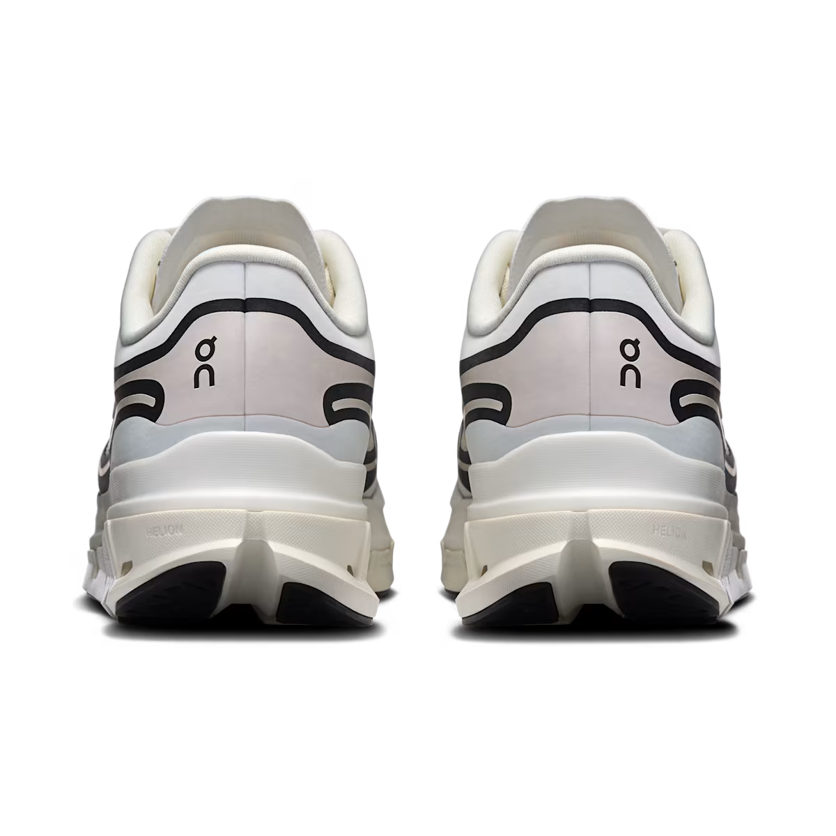 On Running Cloudflow 5 AD 'Ivory Black'