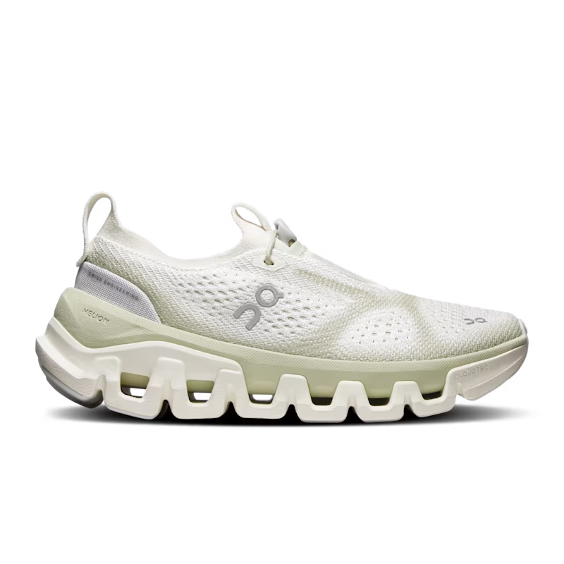On Running Cloud X Tempo 'Ivory Chalk'