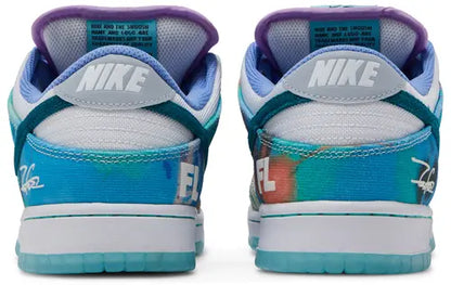 SB Dunk Low Futura Laboratories Bleached Aqua