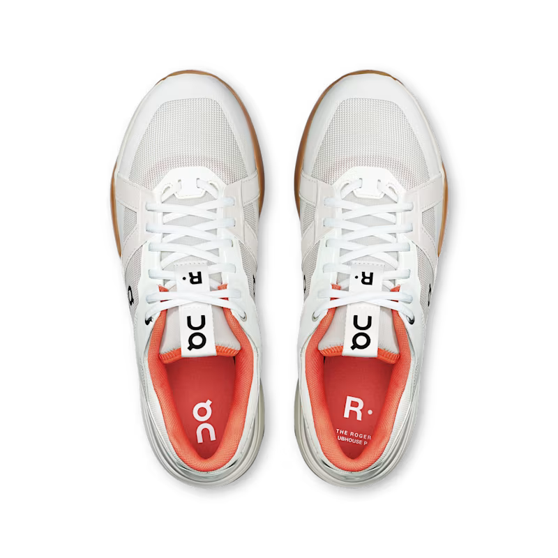 On Running The Roger Clubhouse Pro 'Ivory Flame'