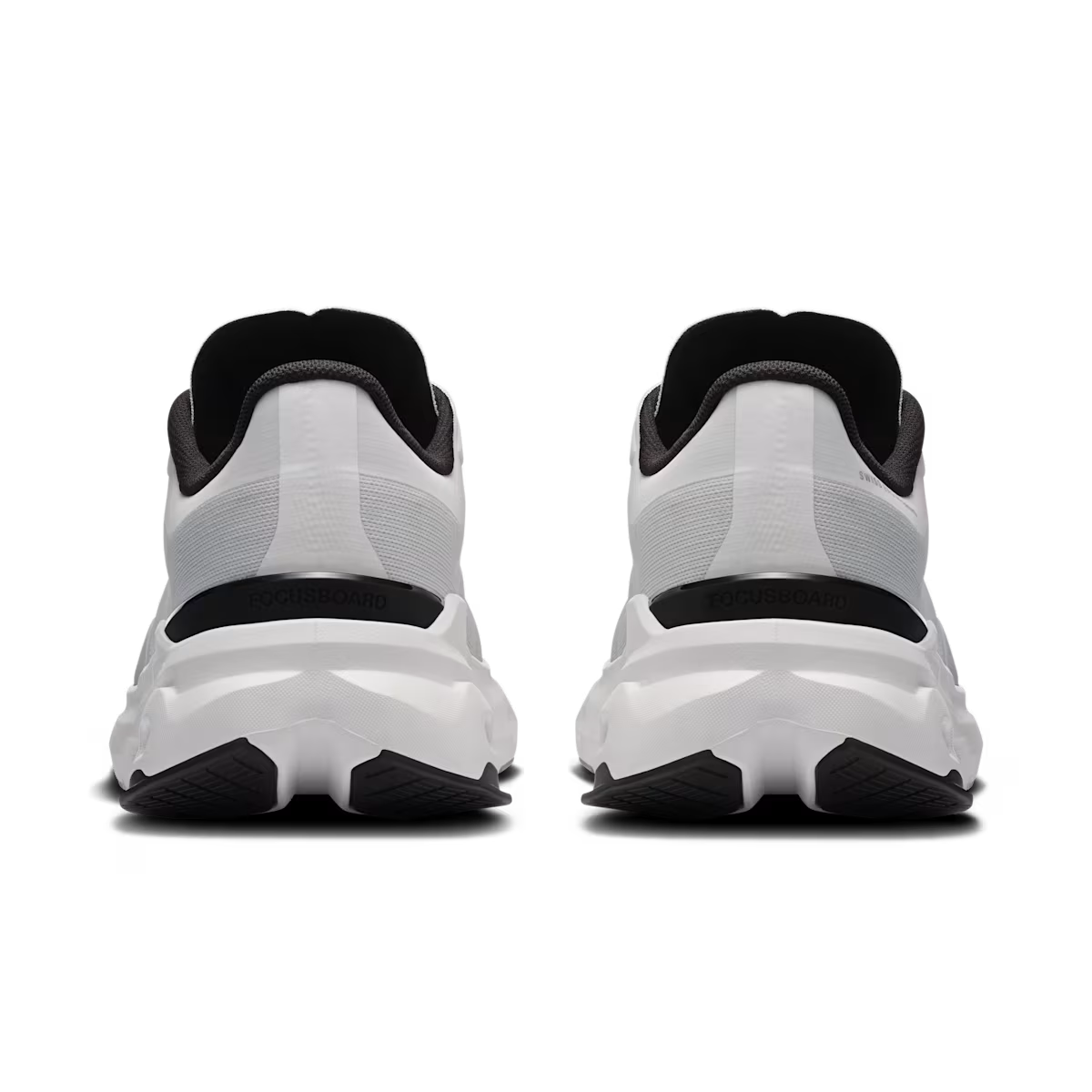 On Running Cloudpulse 2 'White Black'