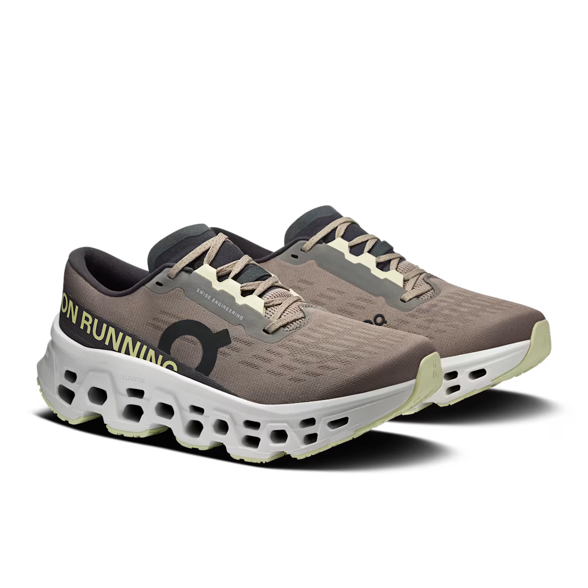 On Running Cloudmonster 3 'Cinder Ivory'