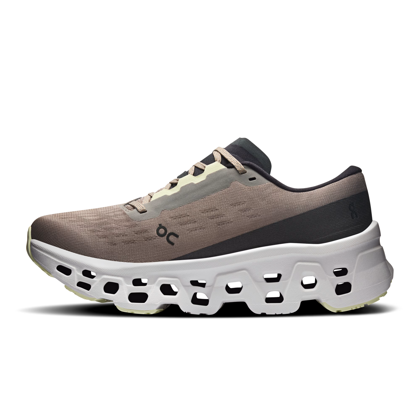 On Running Cloudmonster 3 'Cinder Ivory'