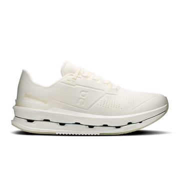 On Running Cloudrise Cyclon 1.1 'Undyed'