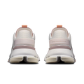 On Running Cloudnova Form 2 'Oyster Ivory'