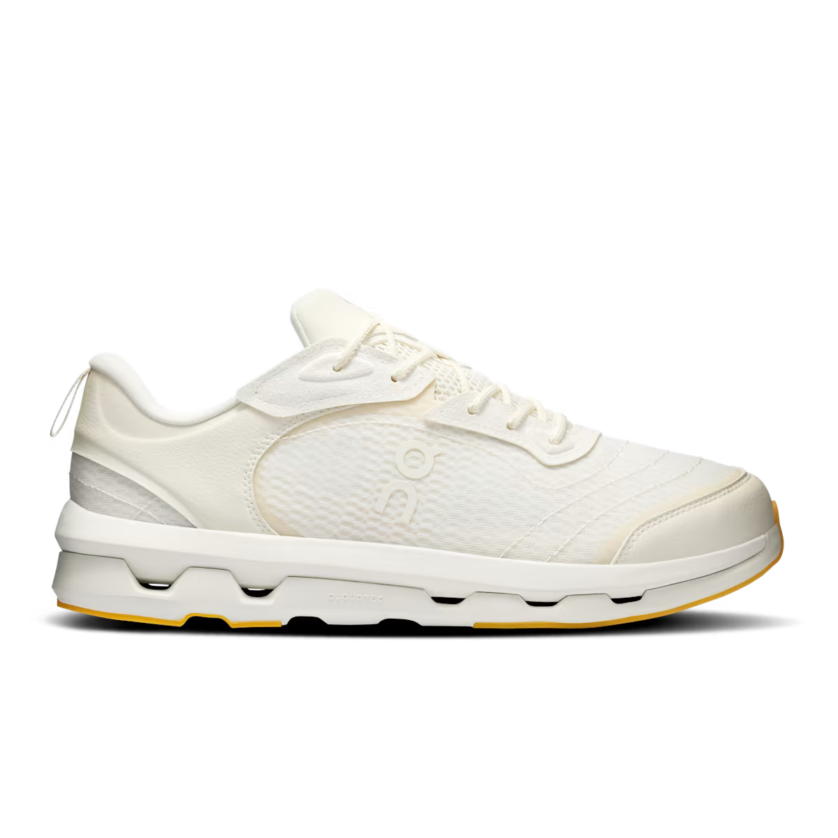 On Running Cloudzone Moon 'Ivory'
