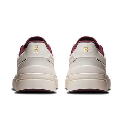 On Running The Roger Centre Court 'Ivory Maroon'