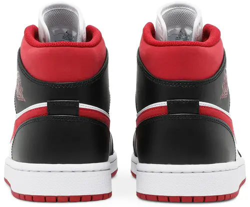 Air Jordan 1 Mid 'Gym Red'