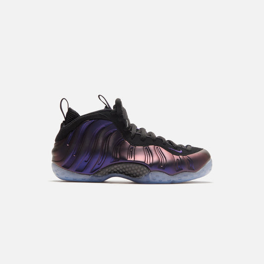 Nike Air Foamposite One - Black / Varsity Purple