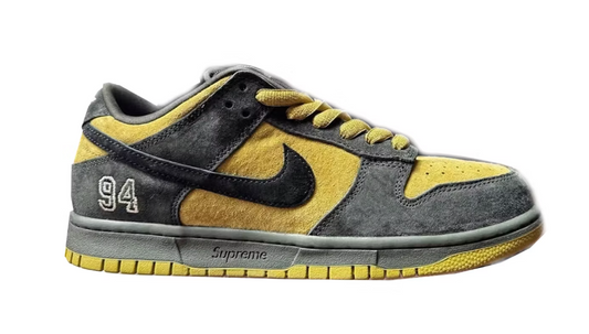Supreme x Dunk Low SB 'Camper Green'