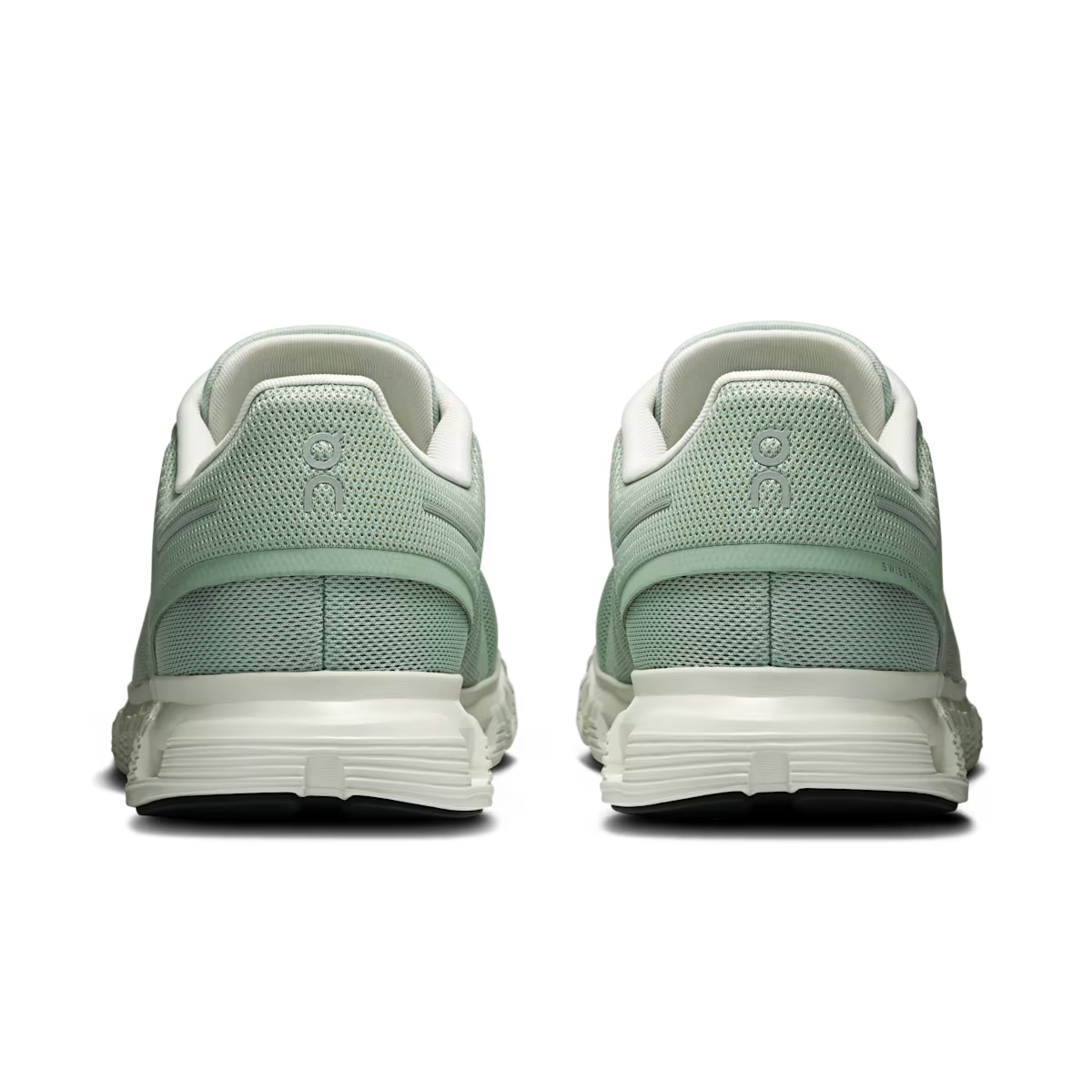 On Running Cloud 6 'Mineral Ice'