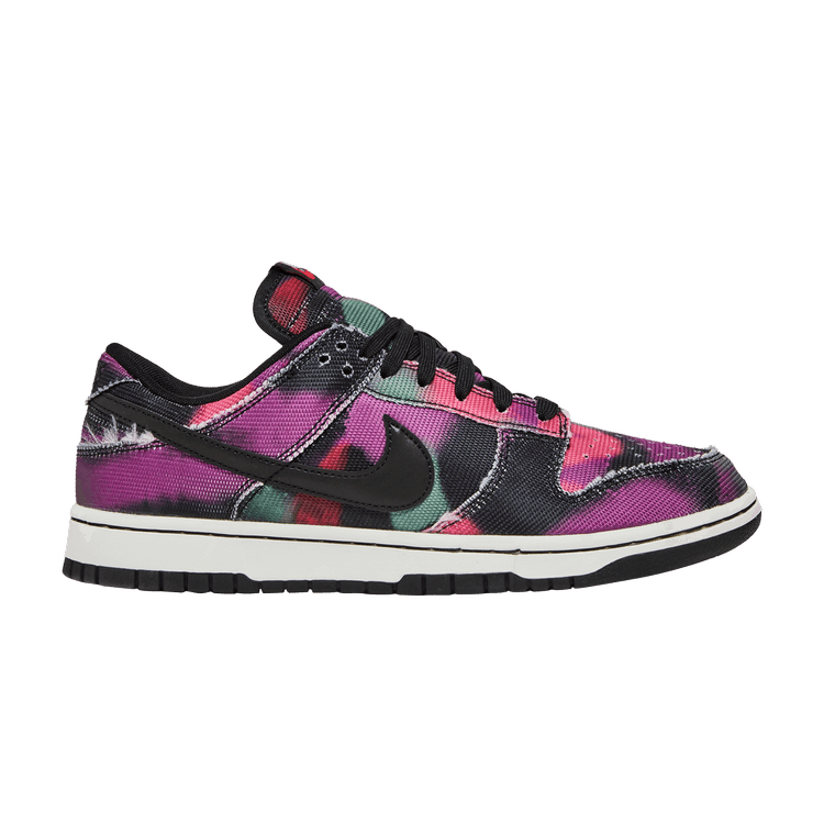 Dunk Low 'Graffiti'