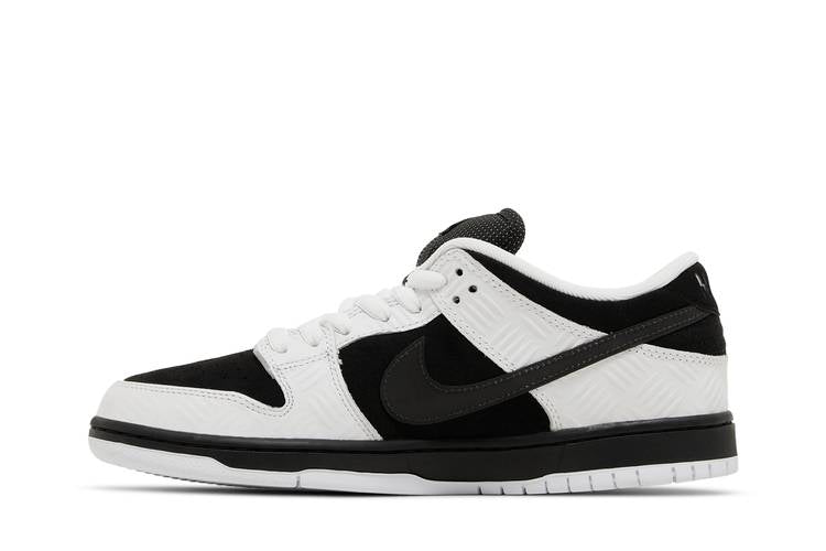 Nike SB Dunk Low 'Tightbooth'