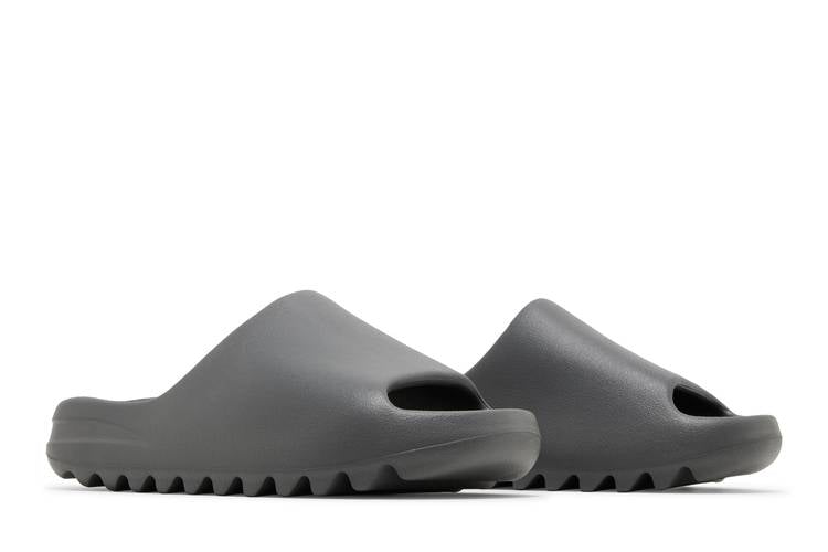 Yeezy Slides 'Granite'