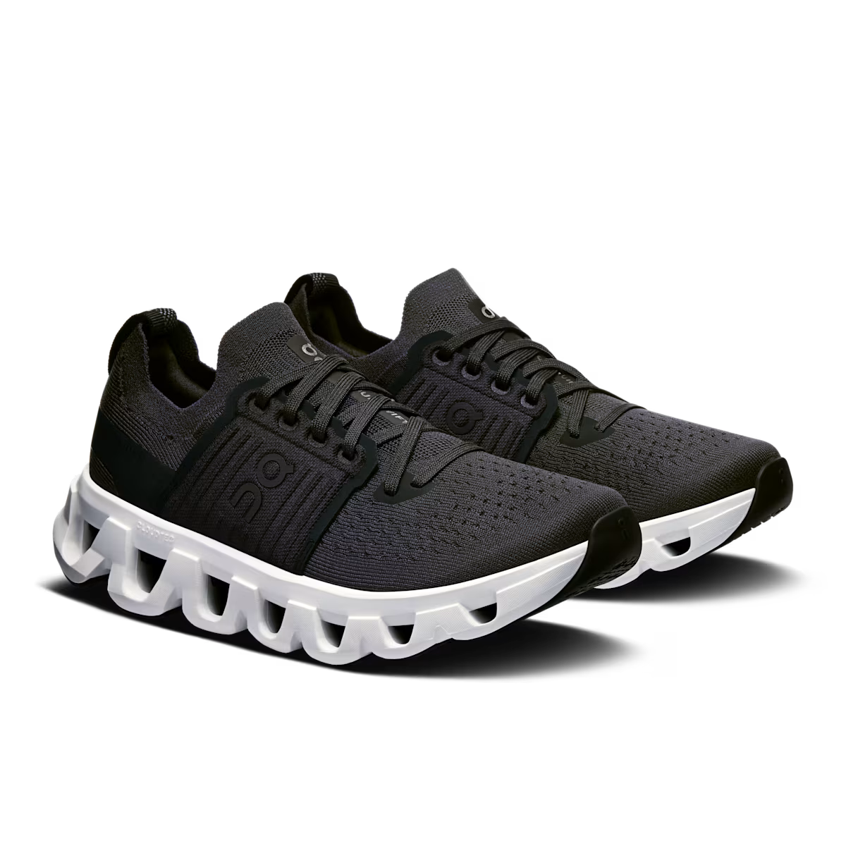 On Running Cloudswift 4 'Black | White'