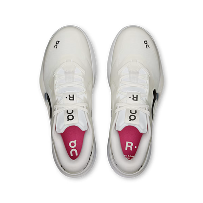 On Running The Roger Pro 3 'White Pink'
