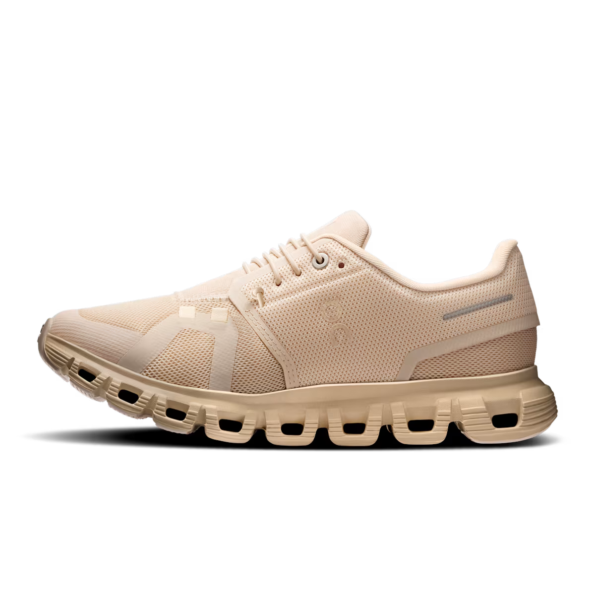On Running Cloud 6 'Sand'