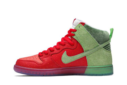 Nike SB Dunk High 'Strawberry Cough'