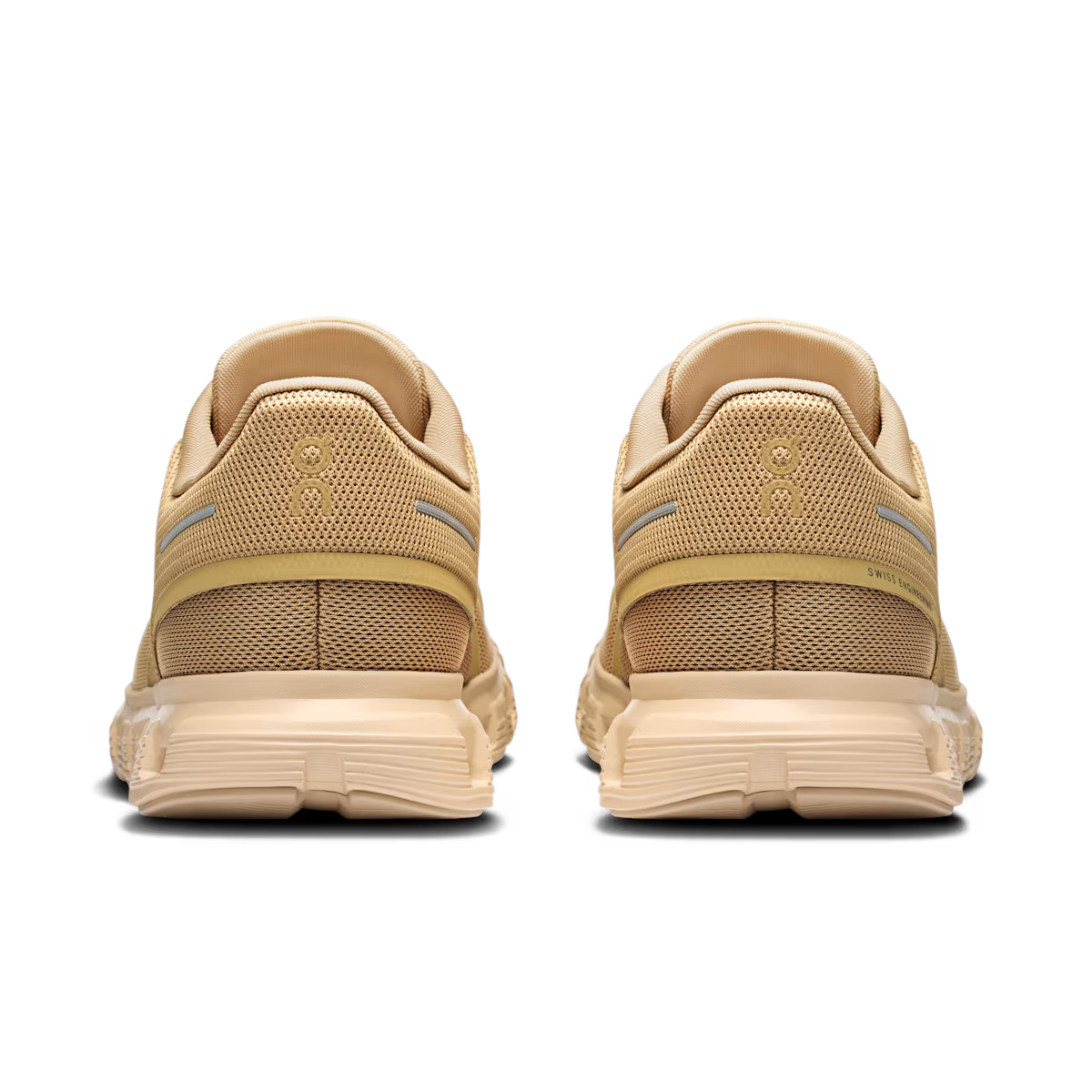 On Running Cloud 6 'Chai Sand'