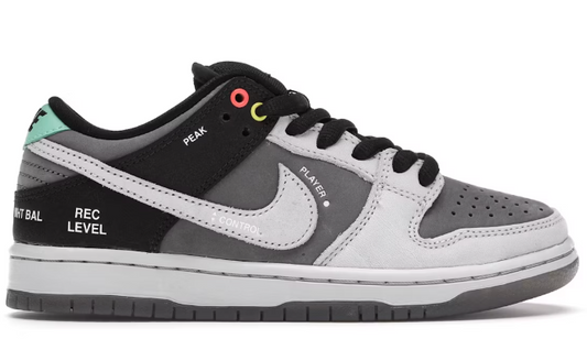 Nike SB Dunk Low 'Camcorder'