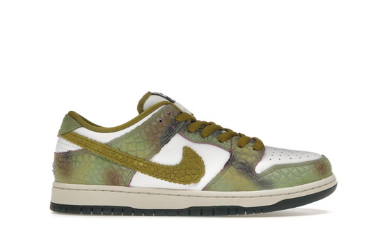 Nike SB Dunk Low 'Alexis Sablone Chameleon'