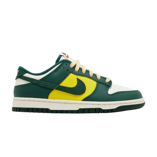 Dunk Low SE Noble Green (WMNS)