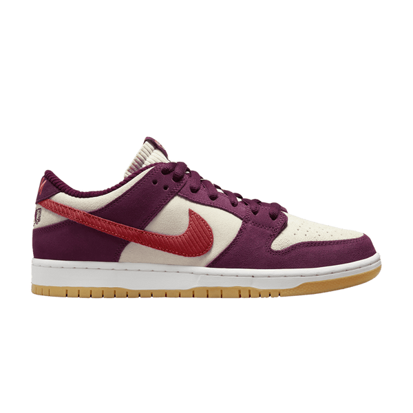 Nike SB Dunk Low 'Skate Like a Girl'