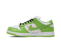 Supreme x Dunk Low OG SB  Stars Mean Green
