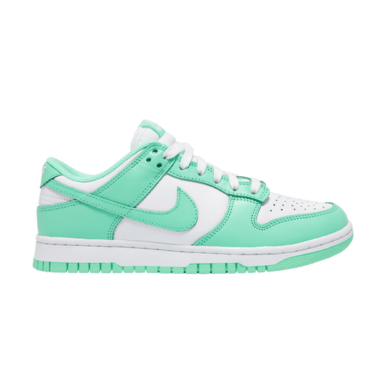 Dunk Low 'Green Glow' (WMNS)