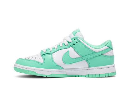 Dunk Low 'Green Glow' (WMNS)