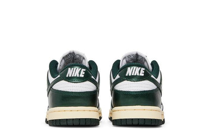 Dunk Low 'Vintage Green' (WMNS)