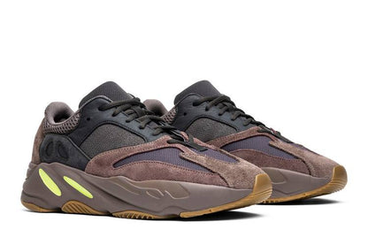 Yeezy Boost 700 'Mauve'