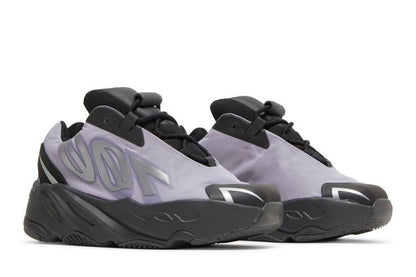 Yeezy Boost 700 MNVN 'Geode'
