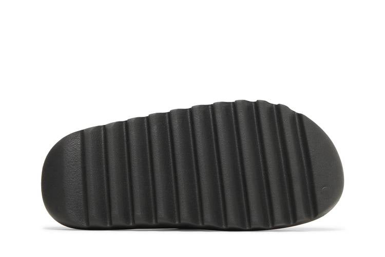 Yeezy Slides 'Dark Onyx'