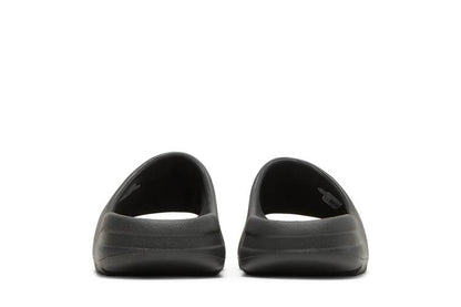 Yeezy Slides 'Onyx'