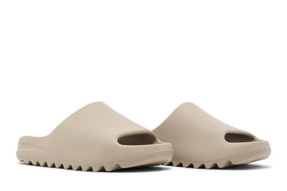 Yeezy Slides 'Pure'