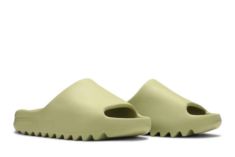 Yeezy Slides 'Resin'